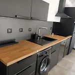 Apartmán Beau Neuf A 5 Mn De La *
