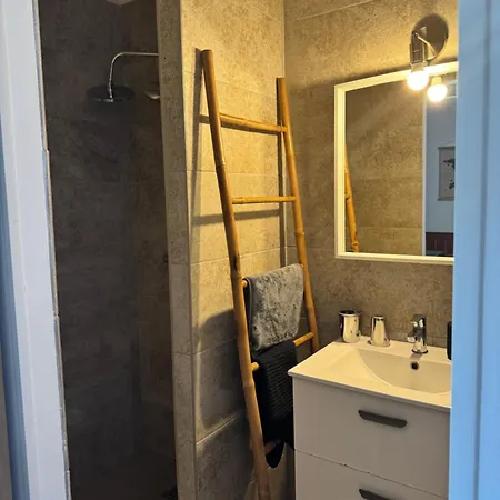 Apartment Beau Neuf A 5 Mn De La