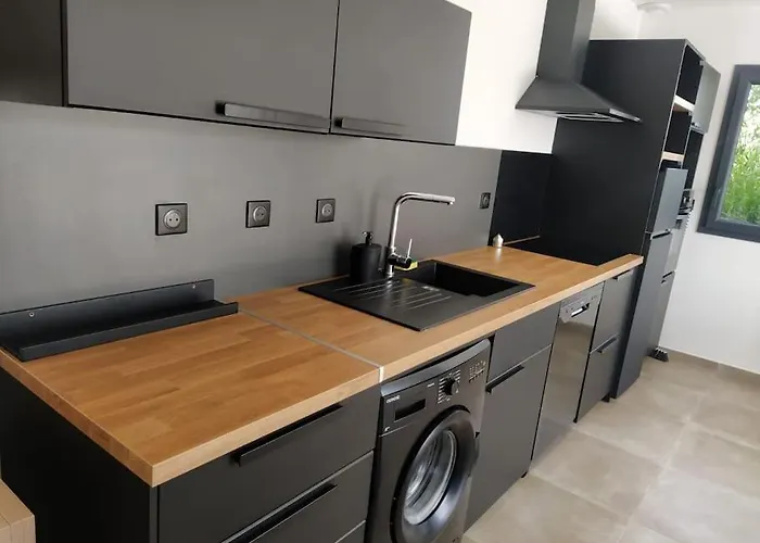 Appartement Beau Neuf à 5 Mn De La *